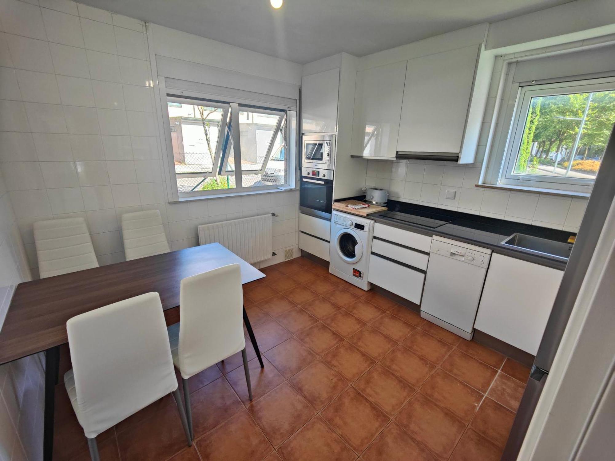 Chalet Con Wifi , Ps4 , Garaje, 5 Dormitorios, 3 Banos, Santiago de Compostella Buitenkant foto